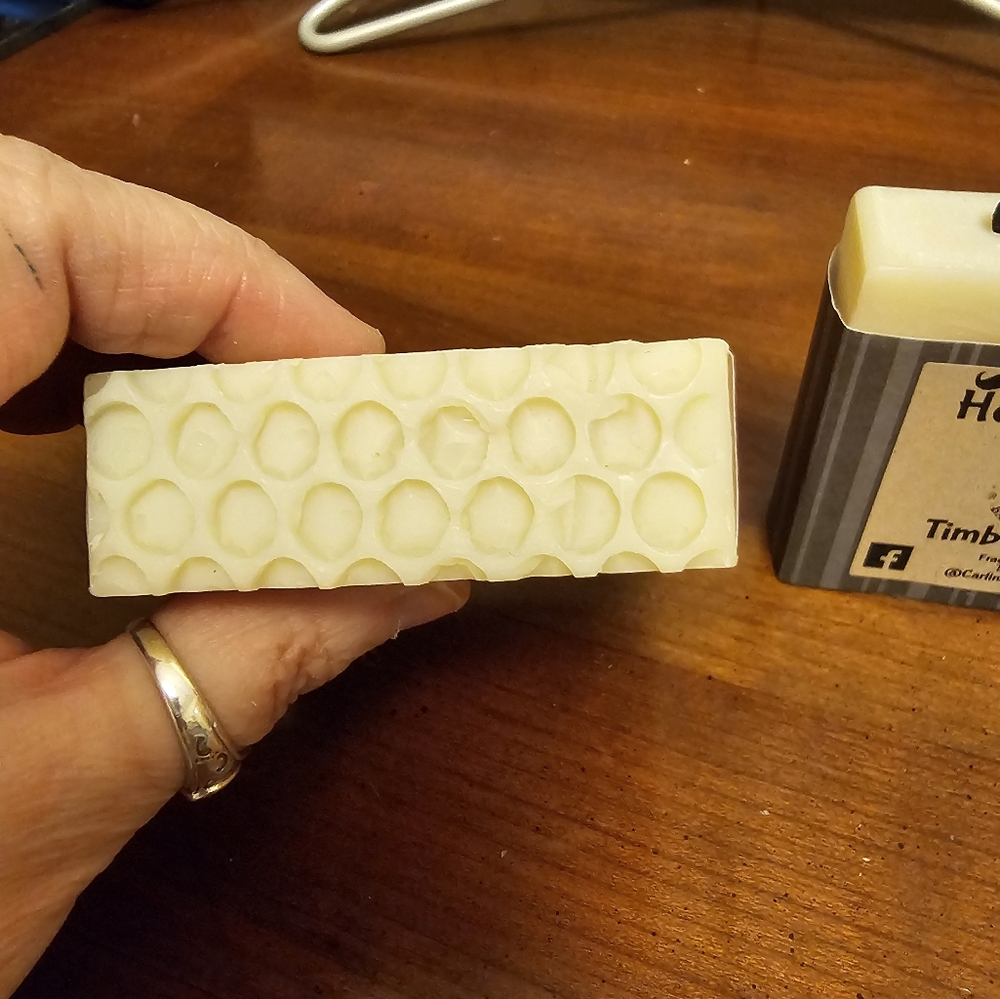 NEW HOMEMADE BODY SOAP - Picture 4 of 7